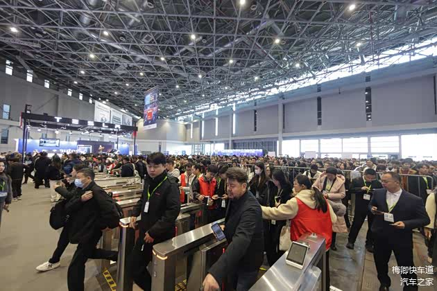 3535e4a378f3c920cc67a85ae7cd7932