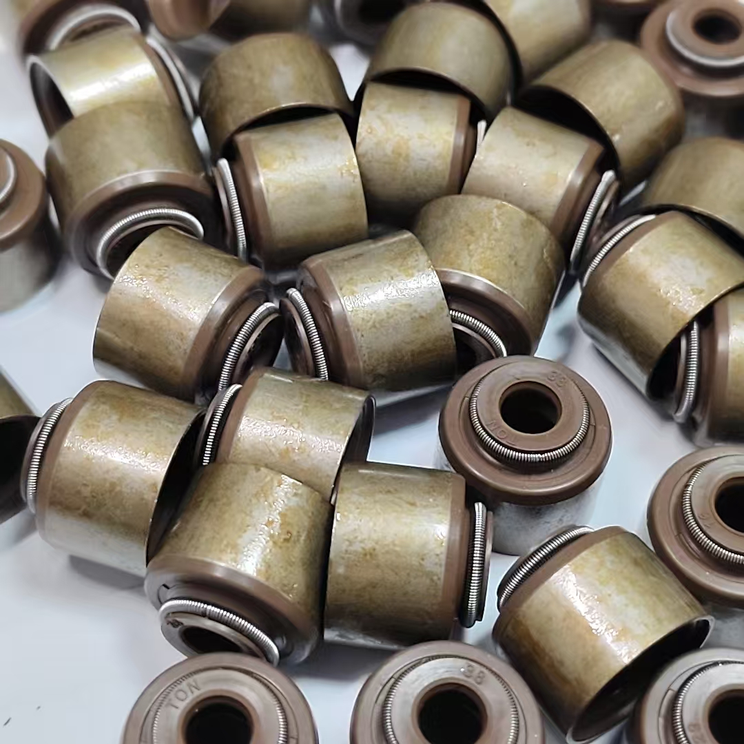 Почему стоит выбрать Сальники клапанов впускные/выпускные 14,5×5 (на авто 16 штук/цена за 1 шт – УПАКОВАНО по 8 ШТ) JAC T6 (2015-н.в.) 2.0L Turbo бензин / JAC Sunray (2019-н.в.) 2.0L Turbo бензин JAC 1003401GD190 у нас?