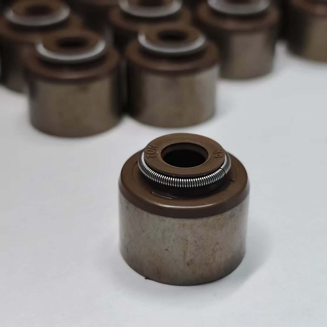 Почему стоит выбрать Сальники клапанов впускные/выпускные 14,5×5 (на авто 16 штук/цена за 1 шт – УПАКОВАНО по 8 ШТ) JAC T6 (2015-н.в.) 2.0L Turbo бензин / JAC Sunray (2019-н.в.) 2.0L Turbo бензин JAC 1003401GD190 у нас?