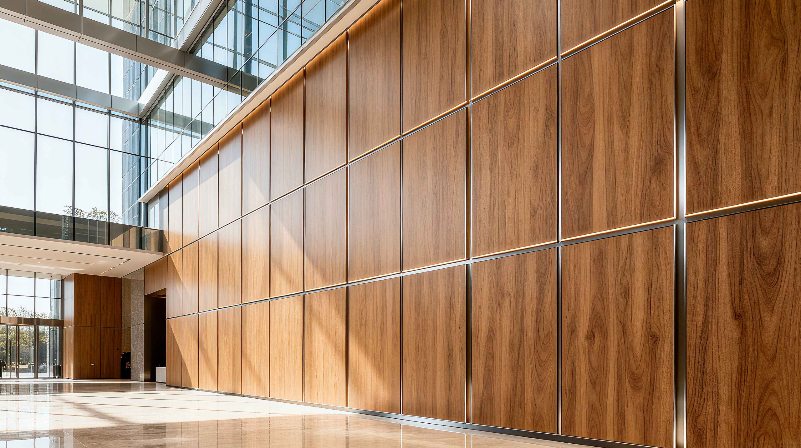 2026Алюминиевые сварные стеновые панели в современном строительстве: Преимущества и применение