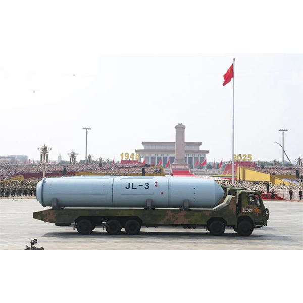 Военный парад 3 сентября продемонстрировал мощь страны и стимулировал развитие промышленности.