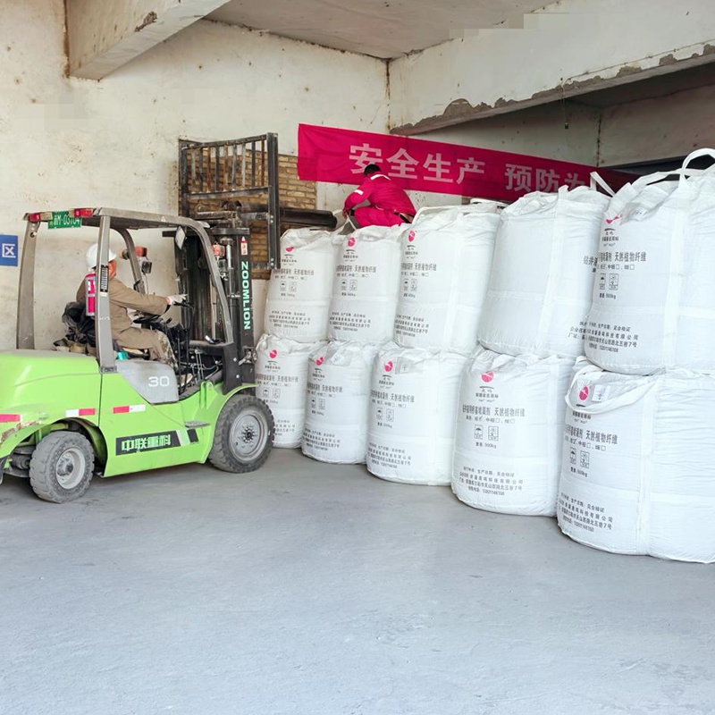 Предварительное складирование и эффективная координация — ООО Синьцзян Лумин Технология обеспечивает бесперебойное снабжение буровых работ Корпорации «Бохай Дриллинг» в Курле