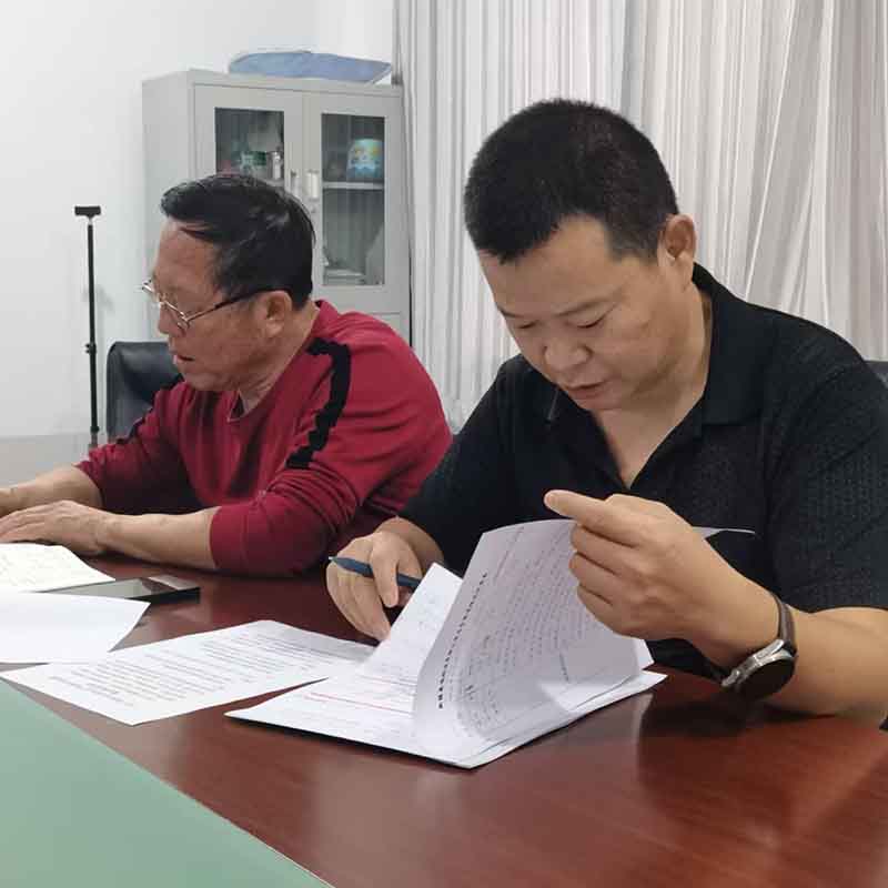 Укрепляя основы безопасности, компания Luming Technology организовала для всех сотрудников учебно-тренировочную пожарную подготовку и совещание по мобилизации.