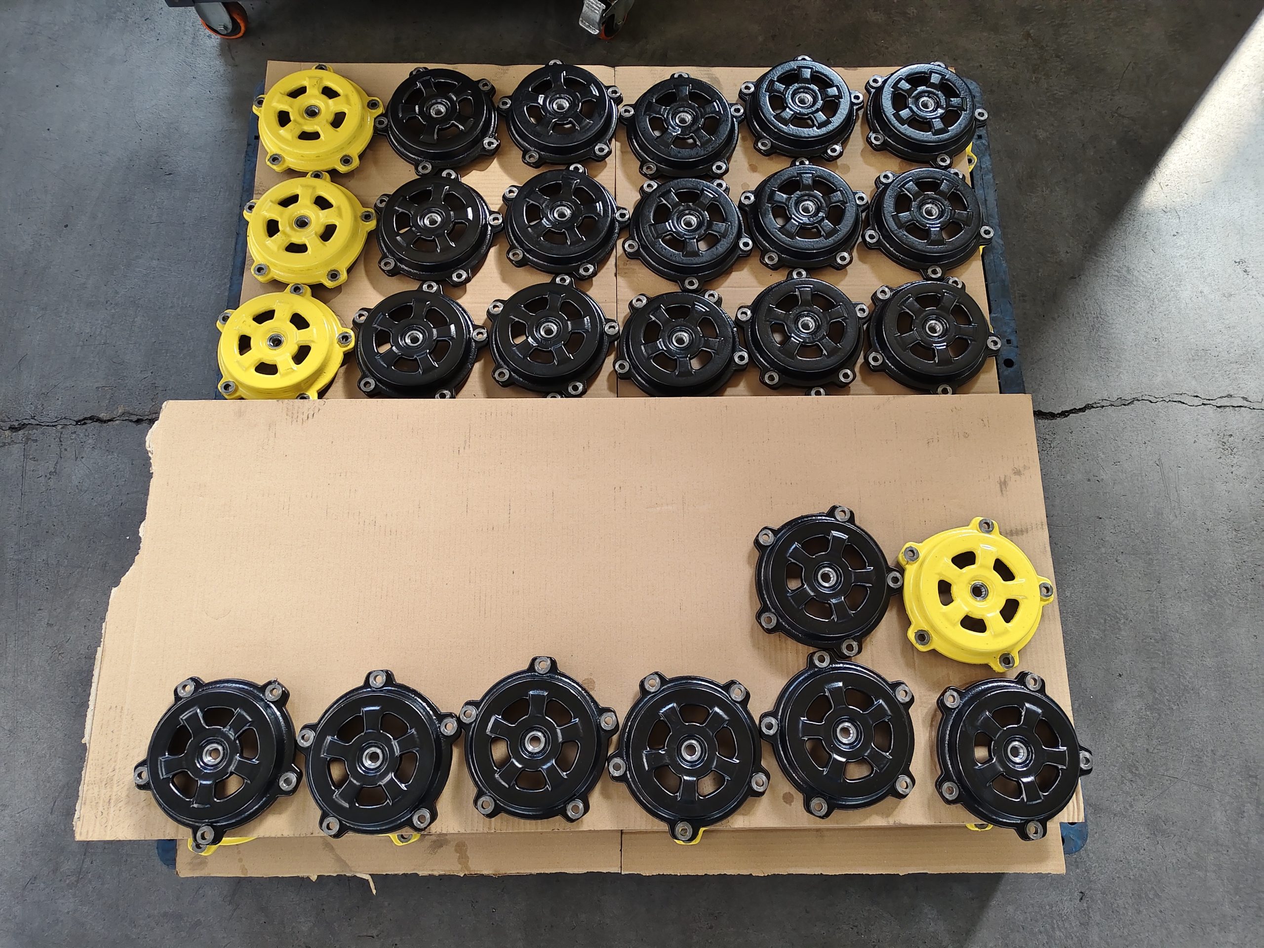 Изготовление и поставка колесных колпаков для деталей сельскохозяйственной техники