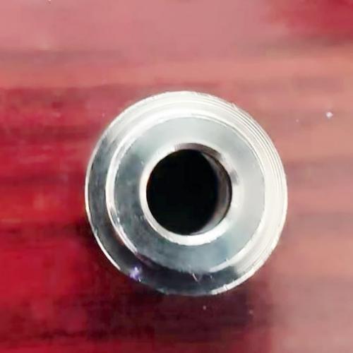 ВТУЛКА (BUSHING）