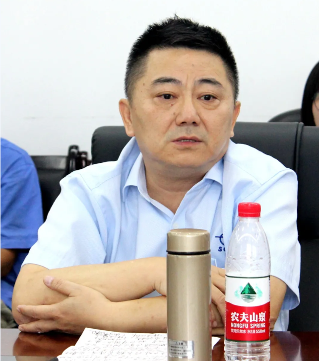 На фото | Выступление генерального директора компании «Фэйцю» Фань Пина