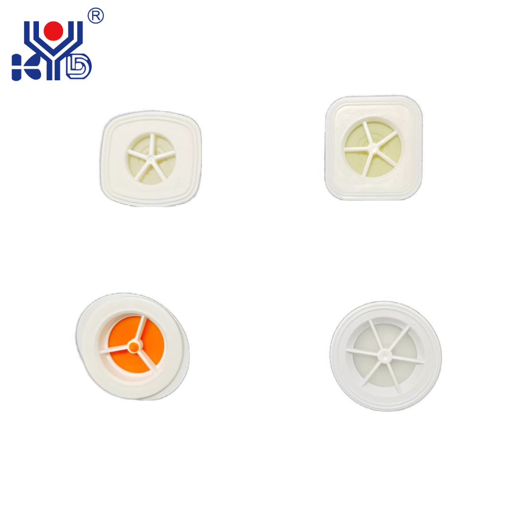 Машина для сборки клапана выдоха маски