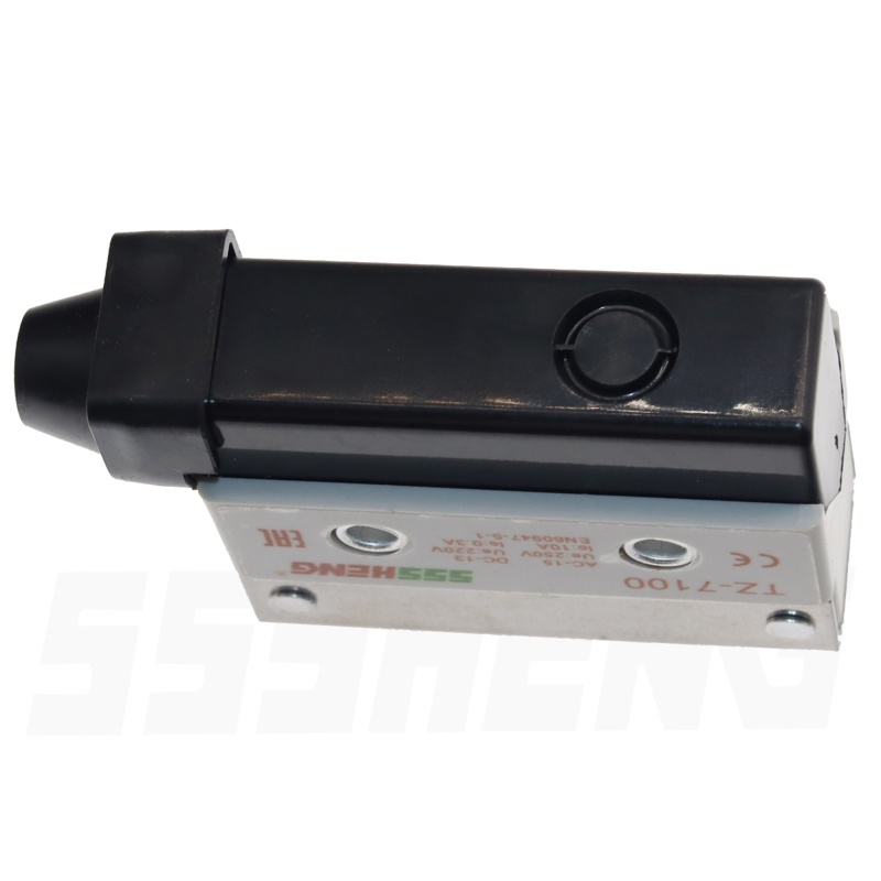 ВККП-7100-65-УХЛЗ ,10A,IP65,1з+1р, короткий кнопочный толкатель, Микровыключатели