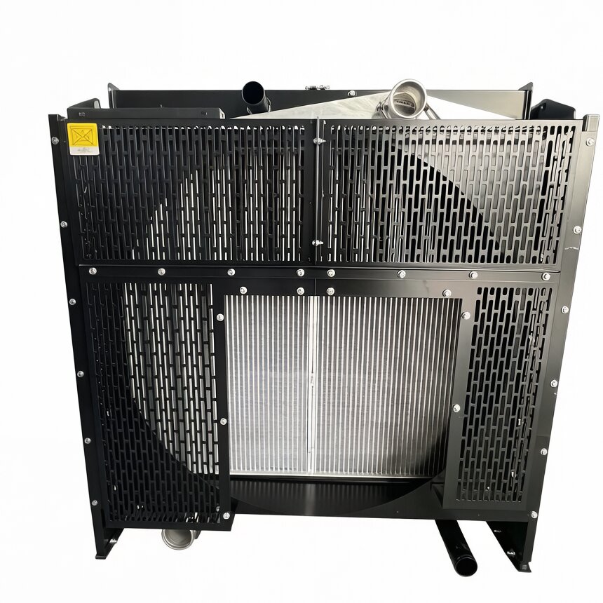 Радиатор с водяным баком Yuchai YC6TC840-D31