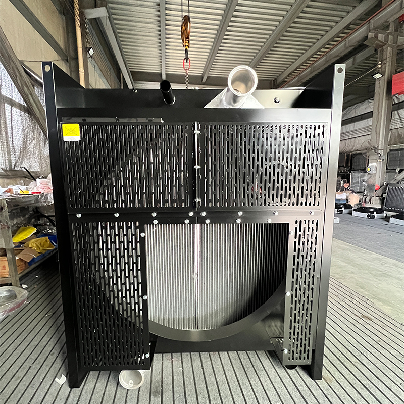 Радиатор Weichai 6M33D670E200
