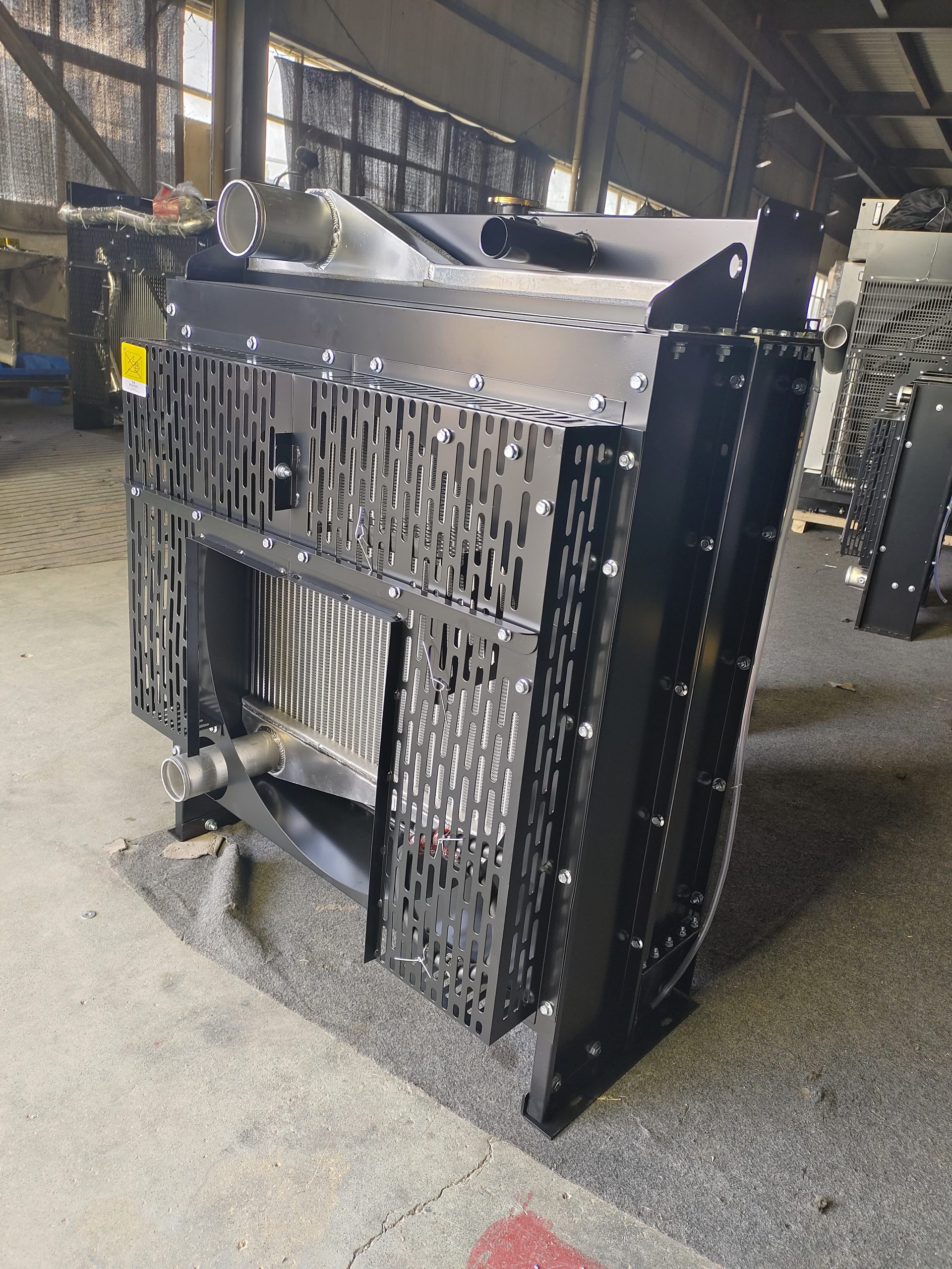 Радиатор Weichai WP7D264E310