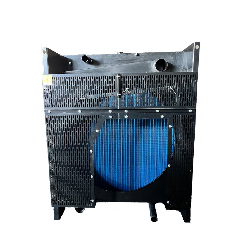 Радиатор с водяным баком Yuchai YC6MJ300L