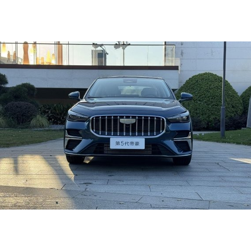 Emgrand 5-го поколения: «Шестиугольный воин» в сегменте семейных седанов стоимостью от 60 000 юаней