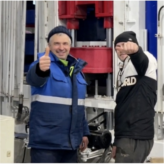 Новый эталон для китайского интеллектуального производства, выходящего на мировой уровень! В России запущена девятиконтурная производственная линия компании Tianjin Jianfeng, способствующая развитию «зеленой» инфраструктуры как в Китае, так и в России.