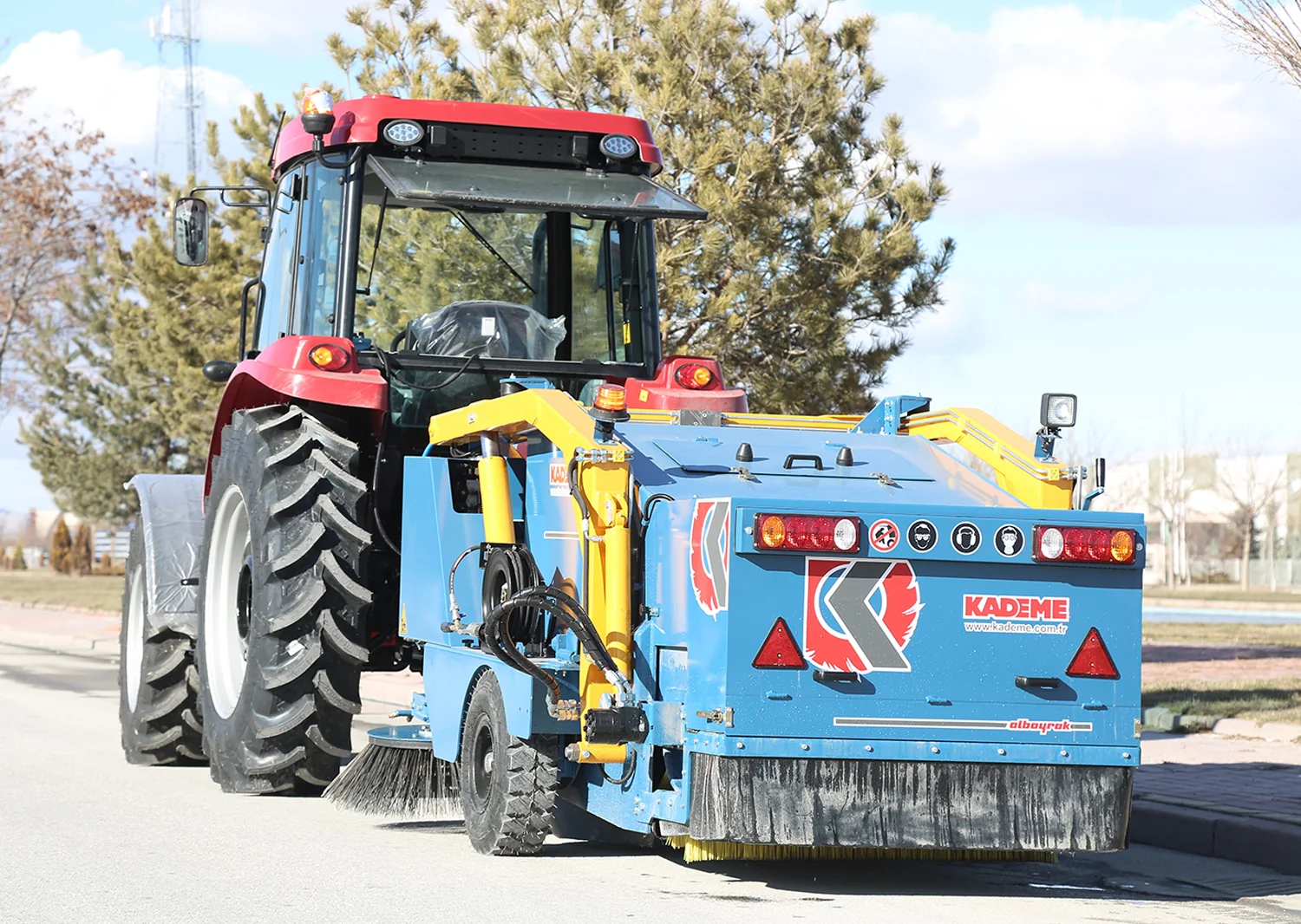 Китай уборочная машина: Топ-5 моделей 2026 года