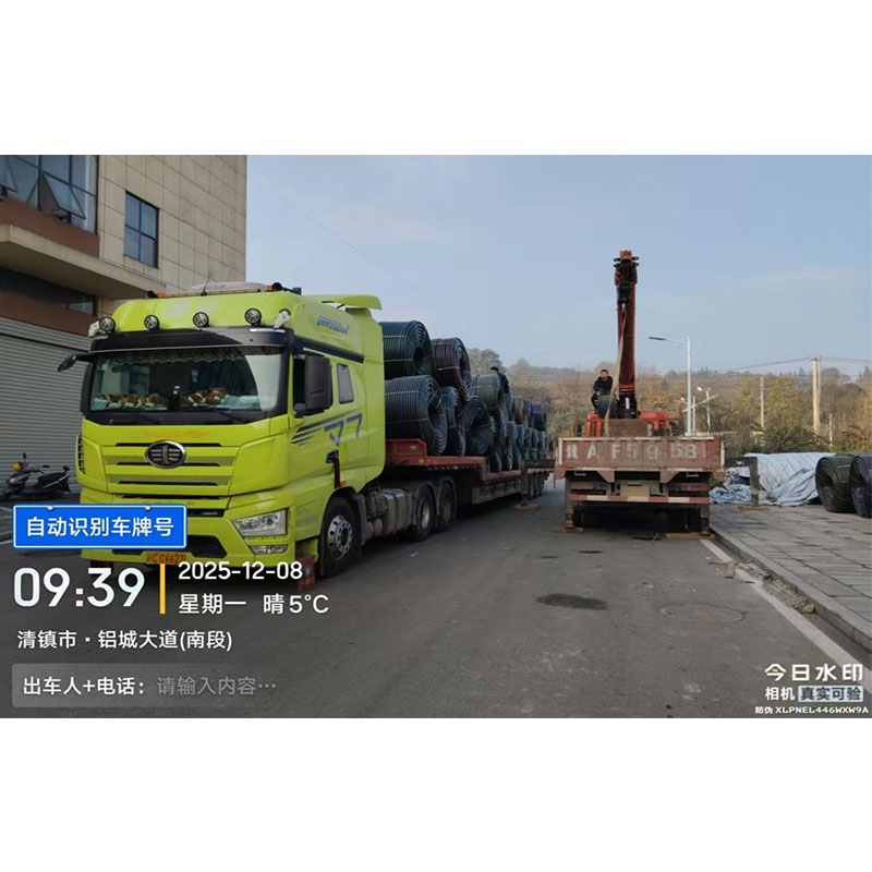 Сотрудничество правительства и предприятий способствует развитию! ООО Гуйчжоу Ясу Гуанье ежегодно поставляет более 3000 тонн строительных материалов, стабильно расширяя рынок