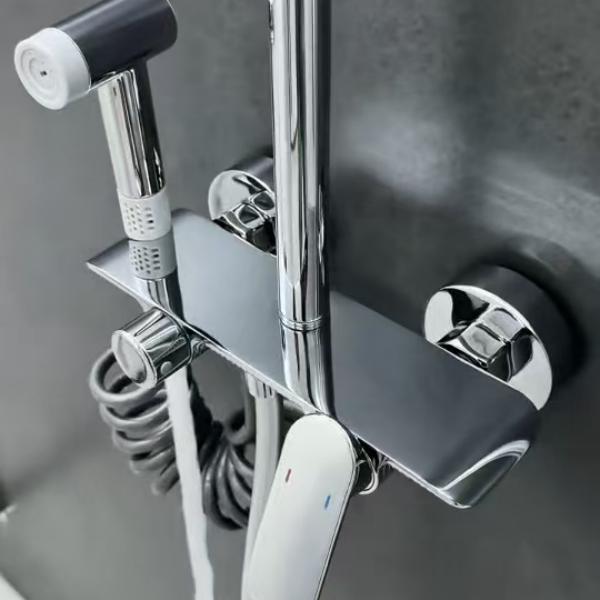 Заголовок: Высококачественная Термостатная Душевая Система