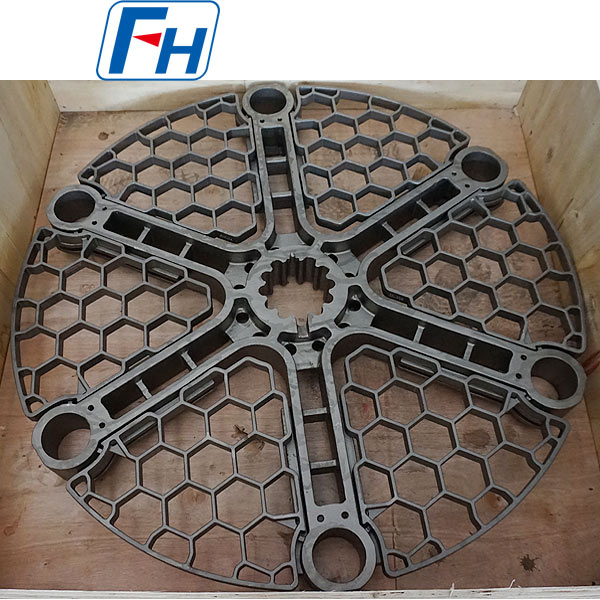 Устойчивые к деформации поддоны для донной части печи обеспечивают равномерный нагрев и циркуляцию воздуха в шахтной печи 1