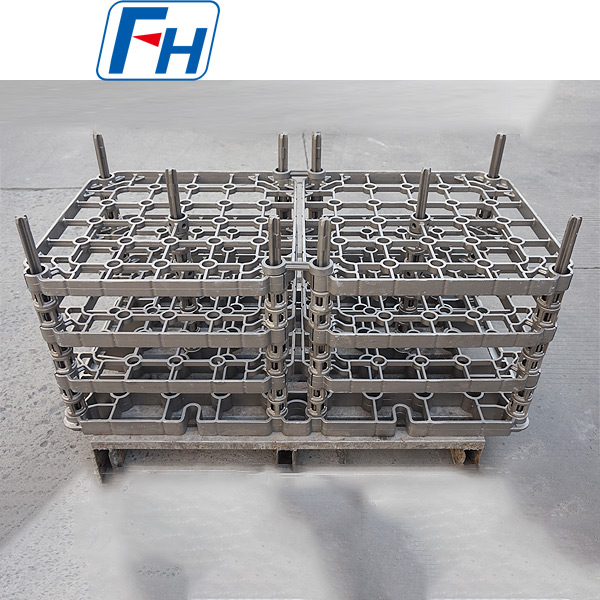 Термостойкие приспособления для термической обработки в вакуумной печи для цементации, используемые в аэрокосмической промышленности, выдерживают температуру до 1100℃.