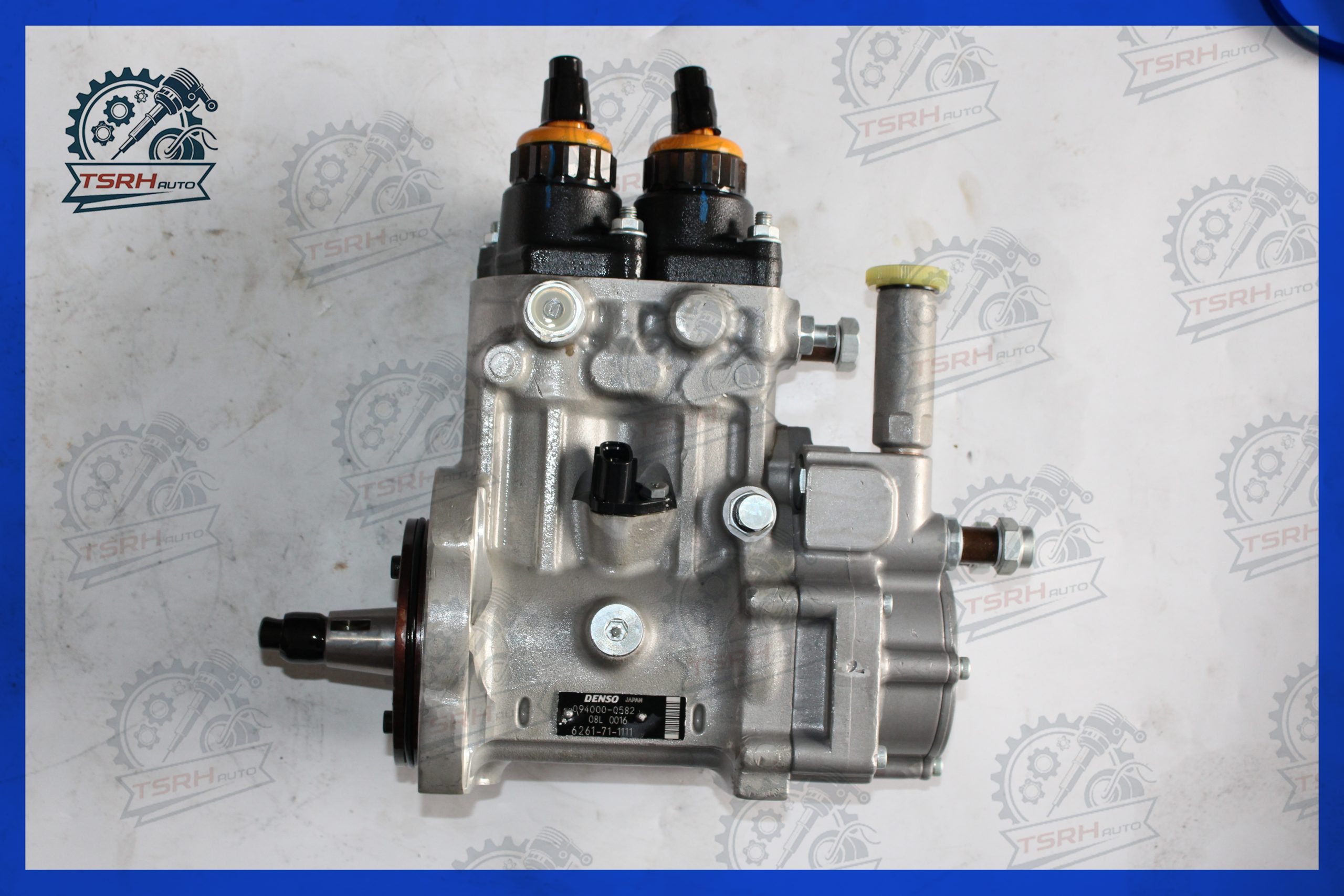 Топливный насос Komatsu 6261-71-1110 Оригинал Komatsu