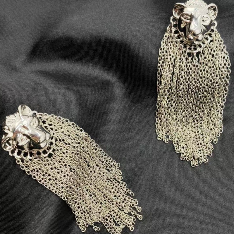 Трехмерные серебряные серьги с кисточками в виде львиных голов