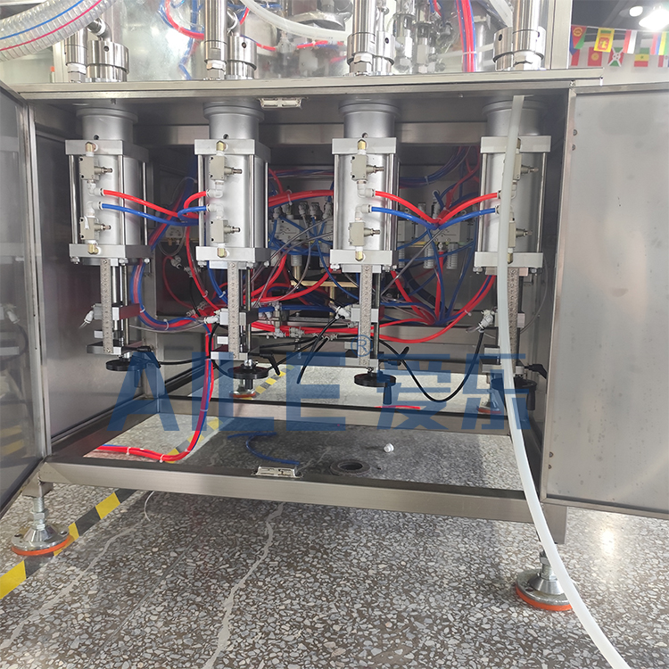 Индивидуально разработанная машина для наполнения аэрозолей с шариковым дозатором