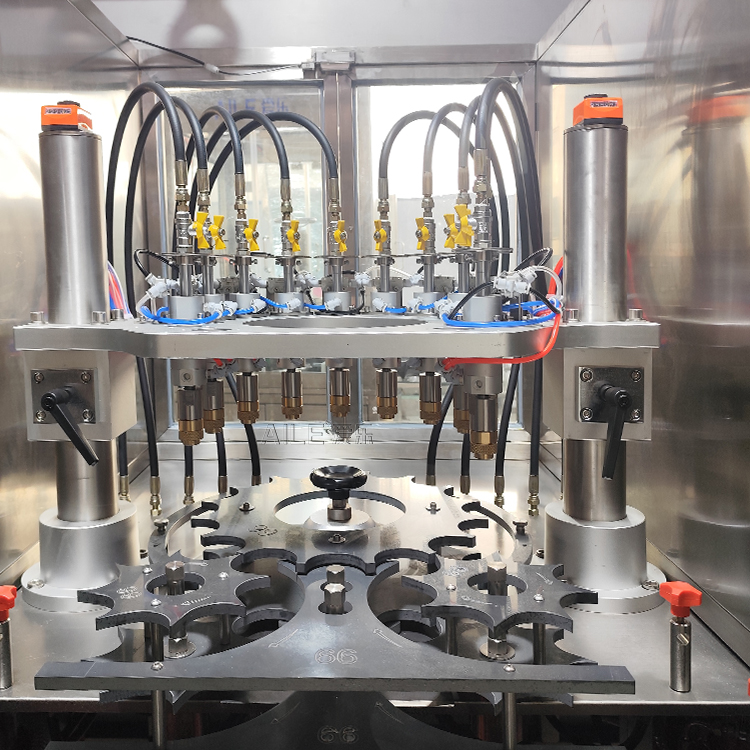 Высокоскоростная 10-головочная машина для заправки аэрозольных газов