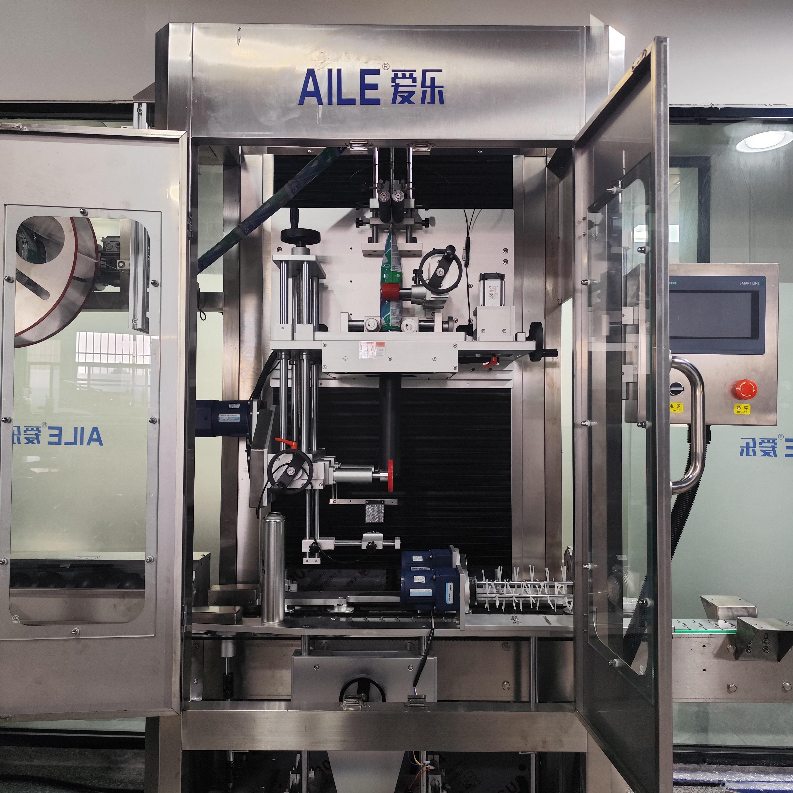 Автоматическая этикетировочная машина для высоких баллонов