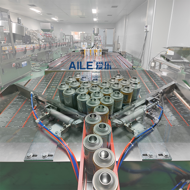 Высокоскоростной стол для разгрузки аэрозольных баллончиков