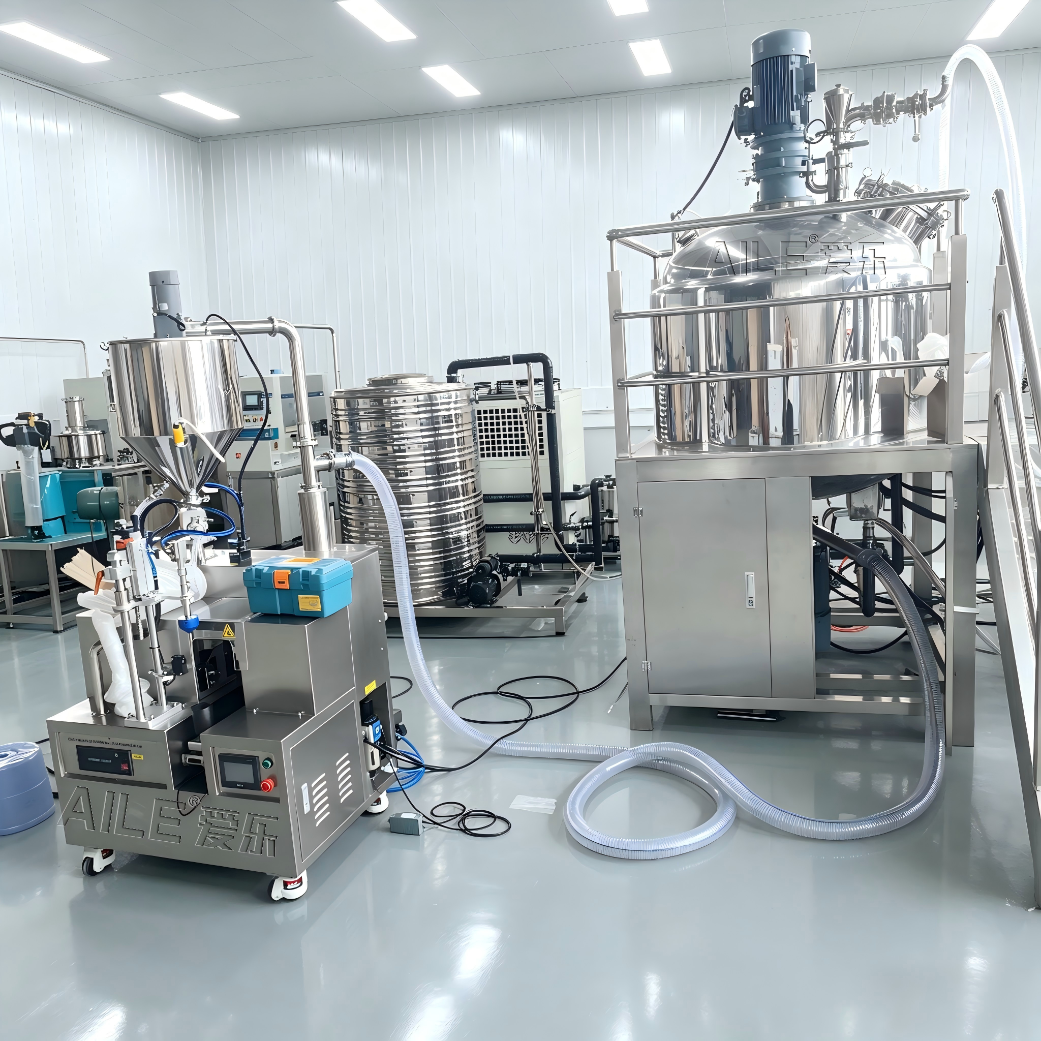 Вакуумный реактор с перемешиванием