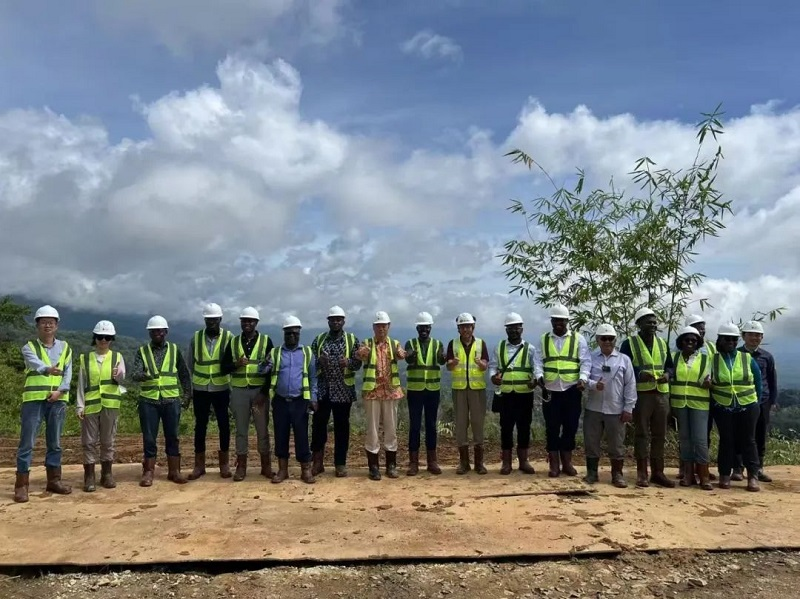 Кенийская национальная энергетическая компания (KenGen) организовала группу для инспекции геотермальной электростанции SMGP (4)