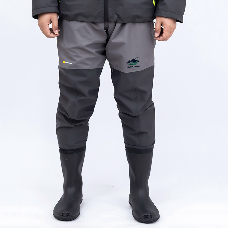 Водонепроницаемые и дышащие брюки европейского типа с завышенной талией.