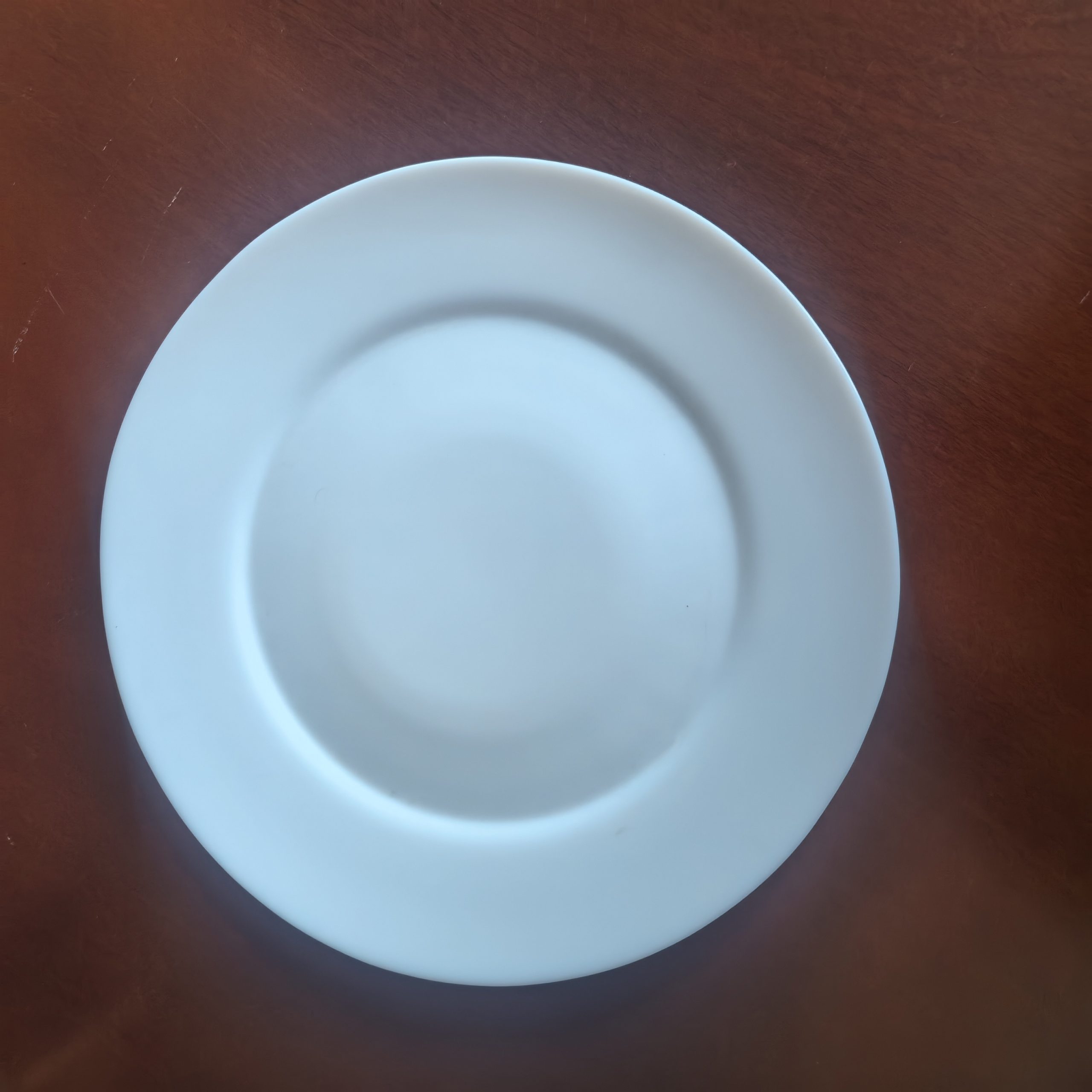 9,5-дюймовая стеклянная плоская тарелка