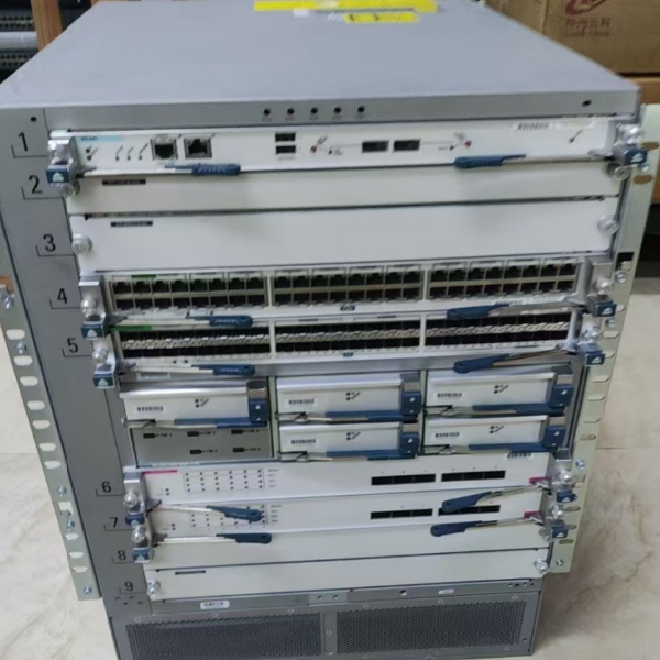 Cisco Nexus 7009, полностью настраиваемый сетевой коммутатор 14RU с 2 блоками питания, N7K-SUP2E, N7K-F248XP-25