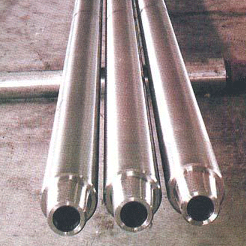 Стальные бурильные трубы: виды, характеристики, выбор для разных типов бурения