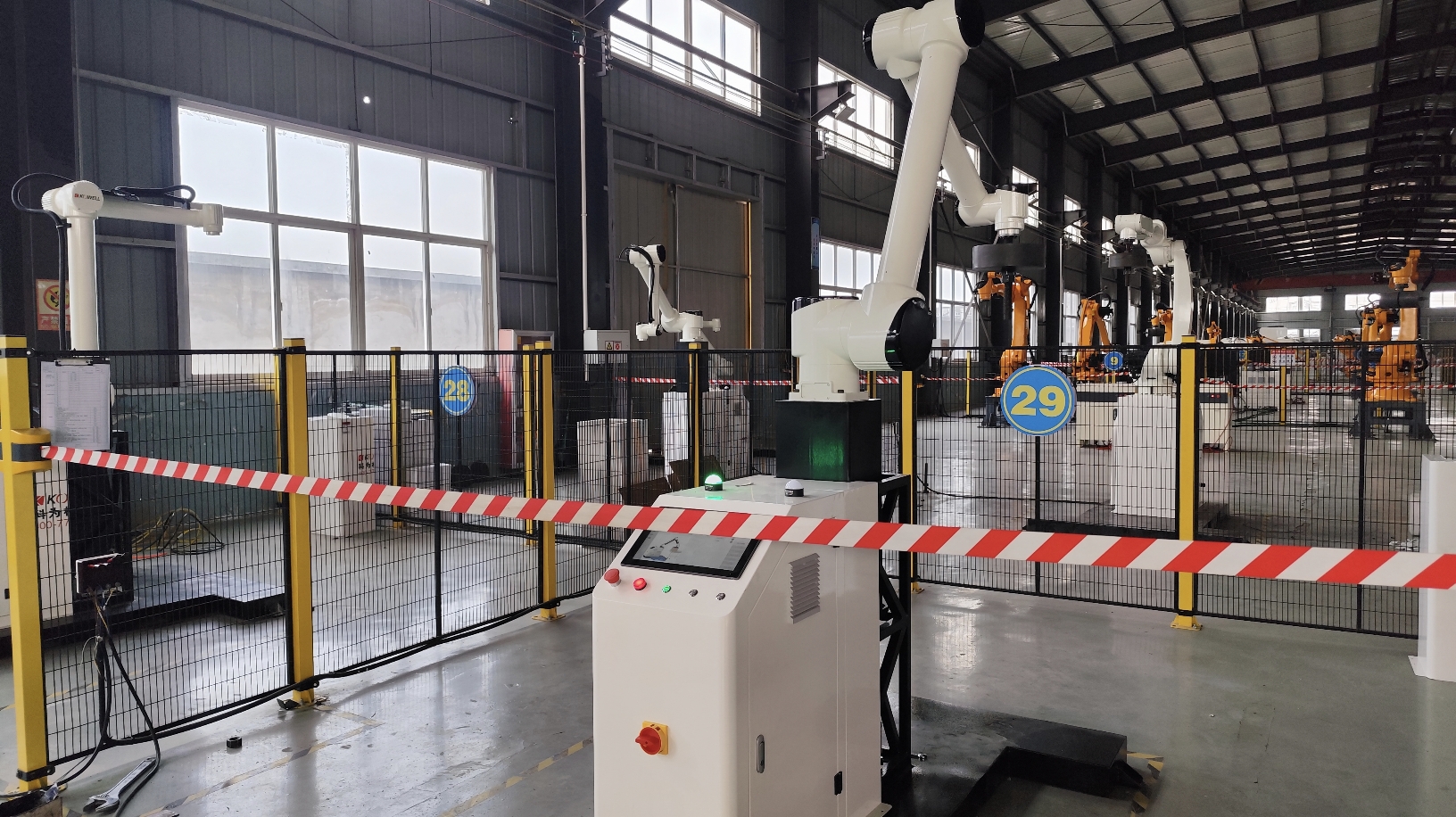 Automation turning point: Collaborative palletizing robot arm triggers reconstruction of production line logic