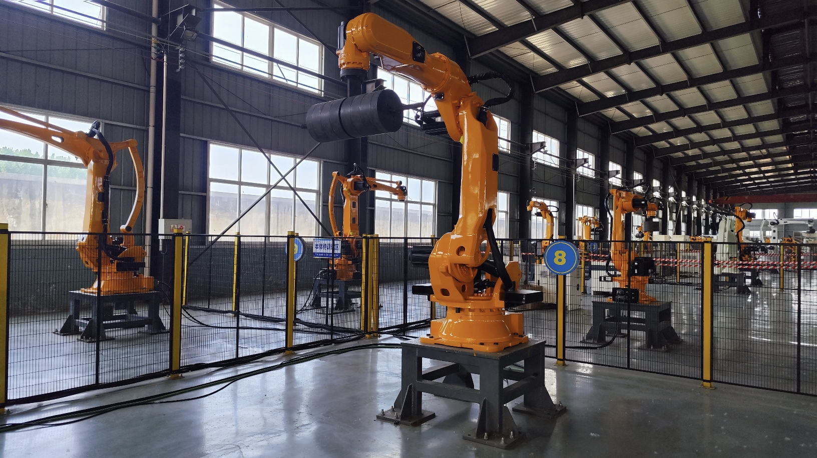 Neglected control points: Re-recognition of the robotic arm at the end of the packaging production line
