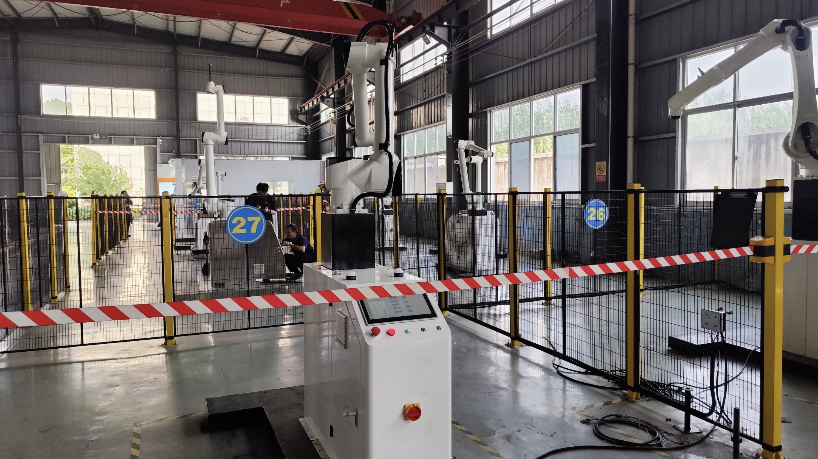 The invisible core of future factories: the true value of collaborative handling robotic arms