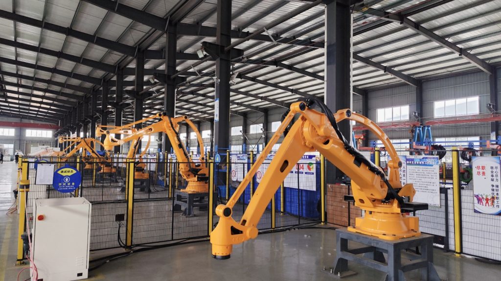 robots de manipulación automatizada de múltiples
