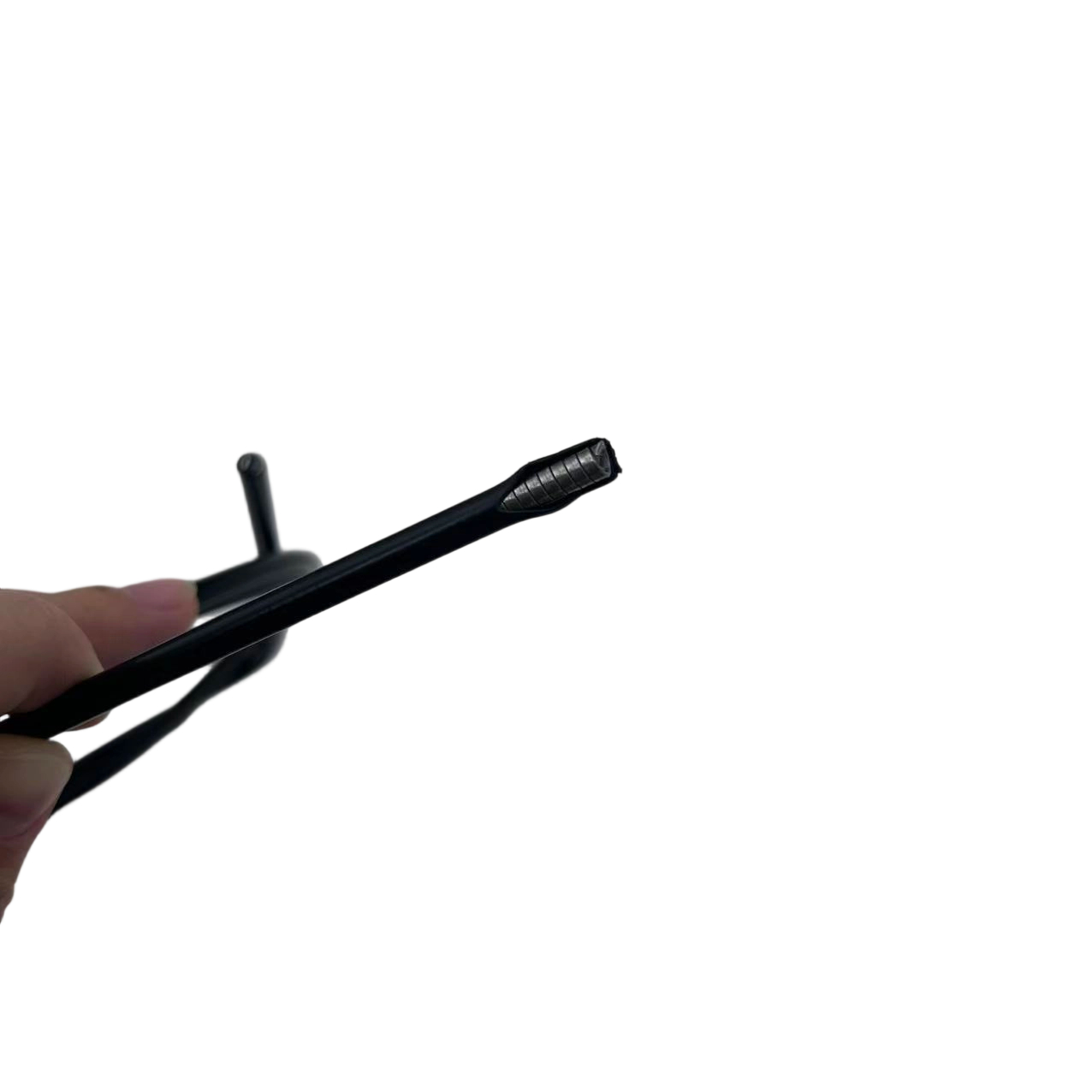 Тросовая трубка автомобильного тормоза