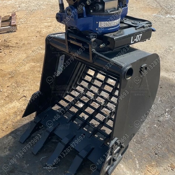 china-Lingdong-Riddle-Bucket-High-Efficiency-Sorting-with-Tiltrotator-for-excavator-5