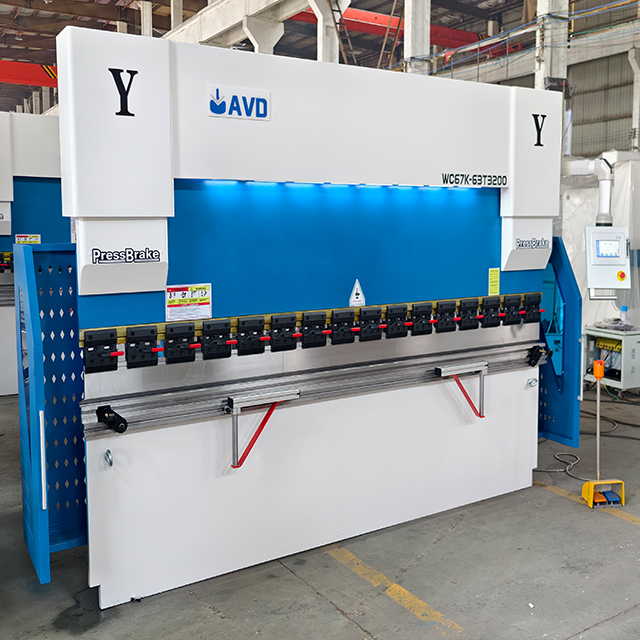 надёжный поставщик листогибочных прессов и эффективных решений для обработки листового металла