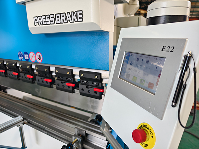 WC67K-125T3200-гибочный пресс