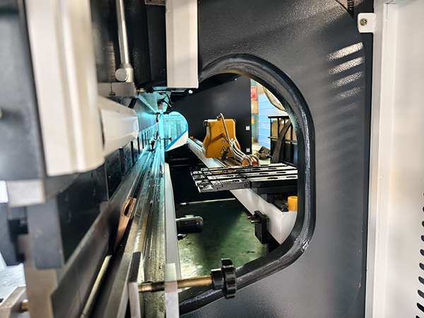 ЧПУ-сгибатели