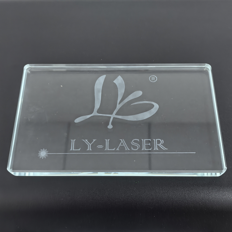 LY Laser настольный портативный станок для внутренней гравировки на стекле и кристалле (2D/3D) закрытого типа с лазером зеленого света длиной волны 532 нм-DBJ3164