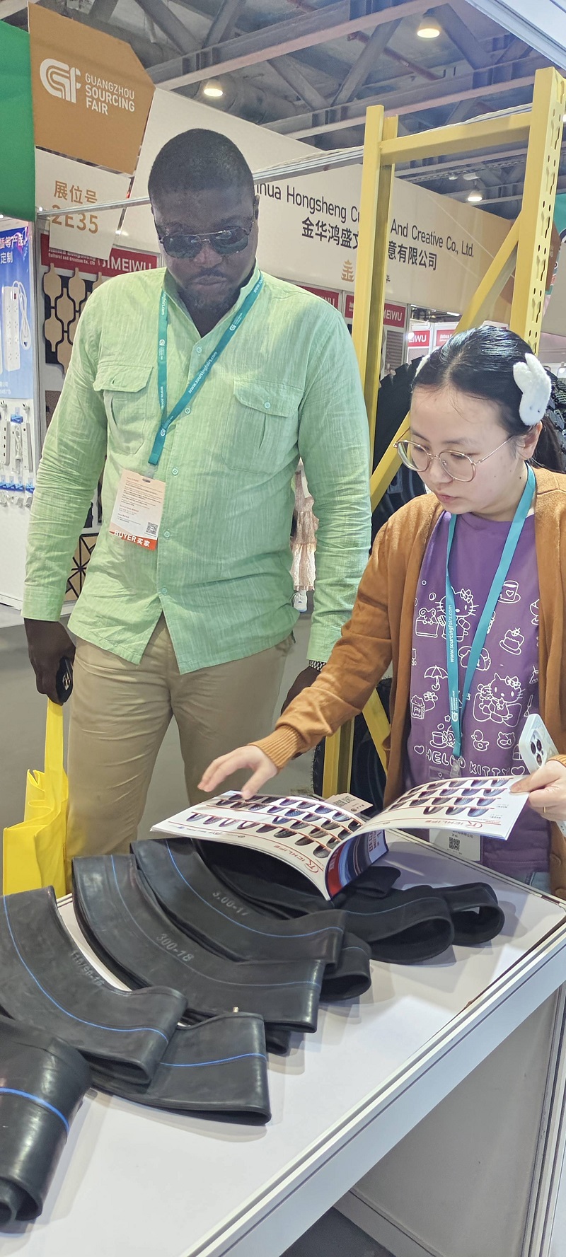 “Жара” Кантонской ярмарки нарастает, и шины торговой марки KUMA 