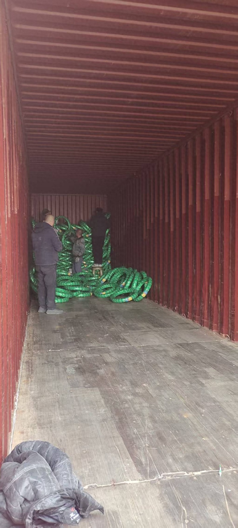 40-футовый контейнер Ruislaifu отправляется в Сенегал, а индивидуальная настройка позволяет Африке выйти на мировой рынок!