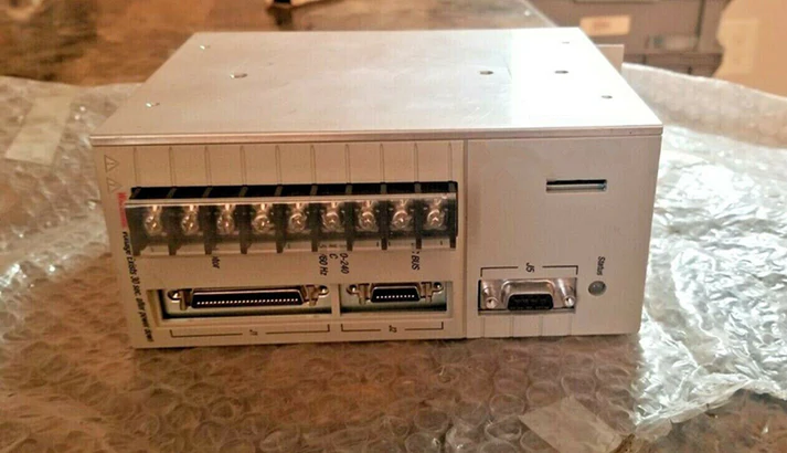 Новый сервопривод Allen Bradley 1398-DDM-005