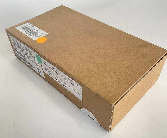 Высокопроизводительный многоосевой сервопривод Lenze E82EV152_4C000.