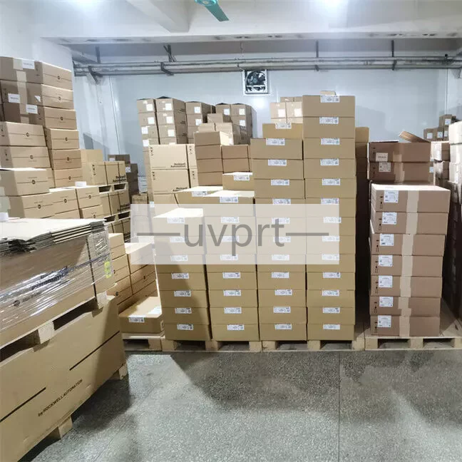 Новый Mpl-B320p-Mj72aa Роторный серводвигатель Mpl-B320p-Mj72aa DHL Поставщики